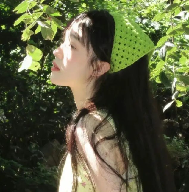 黑暗中的吟唱海报